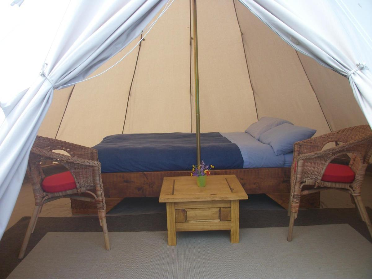 Aille River Tourist Hostel Glamping Doolin Buitenkant foto