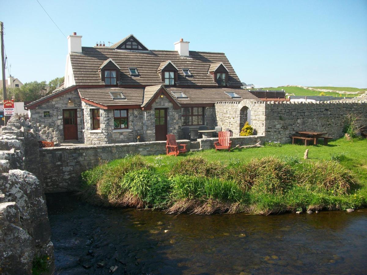 Aille River Tourist Hostel Glamping Doolin Buitenkant foto